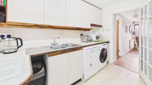 Photo 25- click for photo gallery